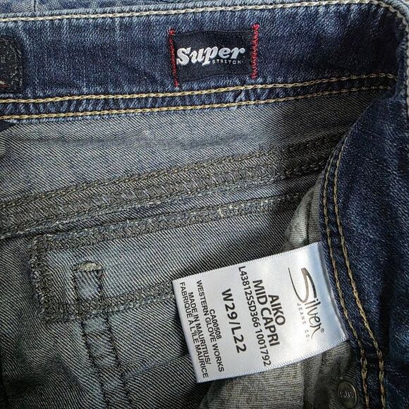 Silver Jeans Aiko Mid Capri W29/L22 Dark Wash Stretch - Picture 6 of 9